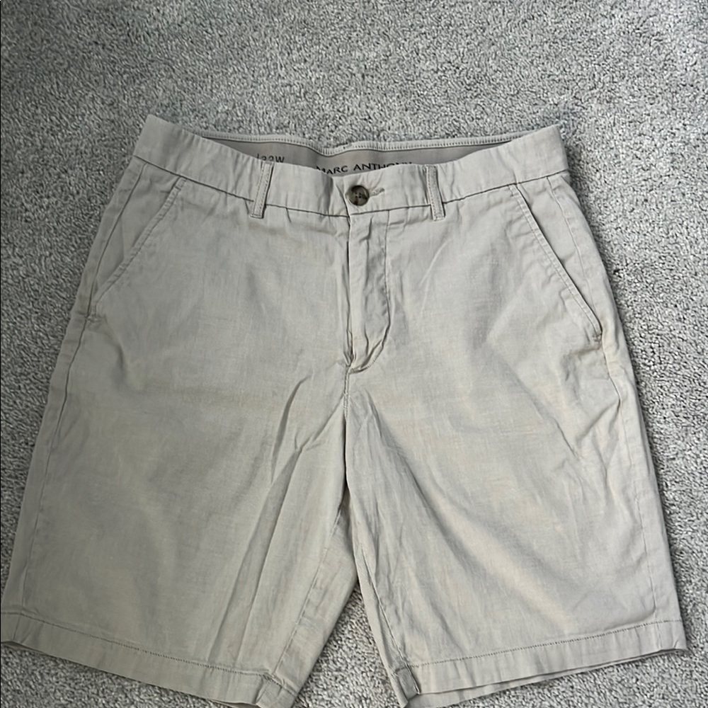 Men’s Marc Anthony Men's Tan Shorts size 32